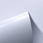 COUCHE BRILHANTE 300 GRS NEVIA